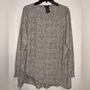 Chelsey & Theodore Leopard Print Top